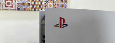 Voulez-vous votre PS5 avec le logo rétro PlayStation?  Le modifier est aussi simple que d'utiliser une feuille de papier et une poignée de marqueurs
